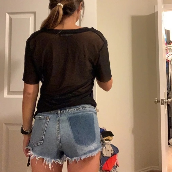 Top - Picture 2 of 4